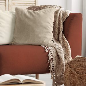 Le coussin uni neutre
