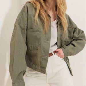 Blouson militaire kaki en jean pour femme