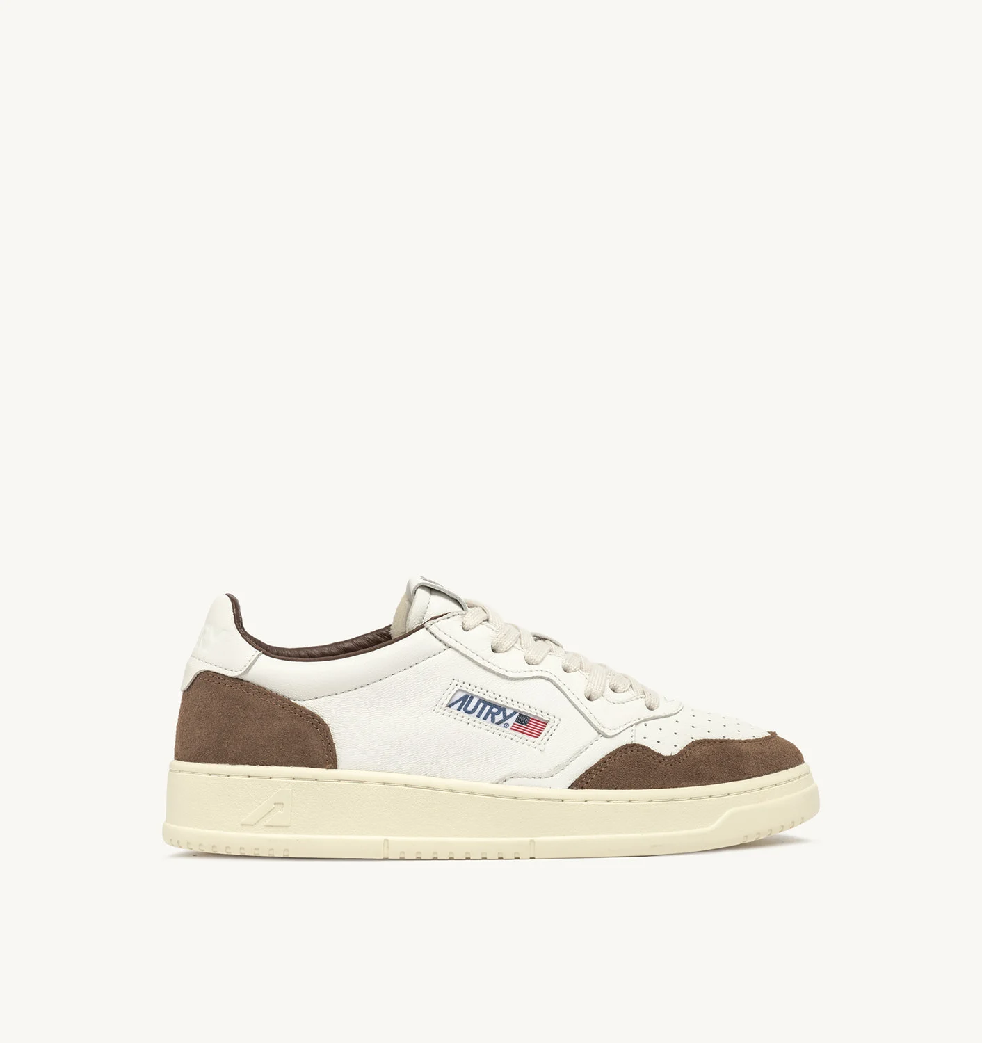 BASKETS MEDALIST LOW EN CUIR ET DAIM BLANC ET MARRON CLAIR AUTRY – Image 2