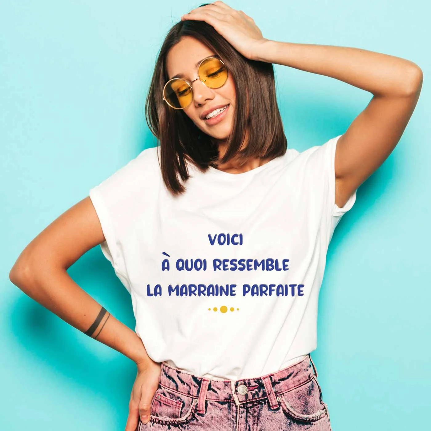 T-shirt Voici à quoi ressemble la marraine parfaite