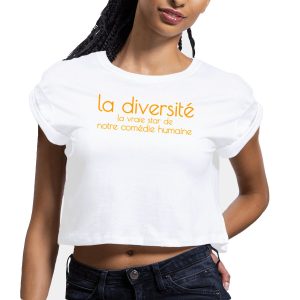 Crop top bio femme diversité comédie humaine